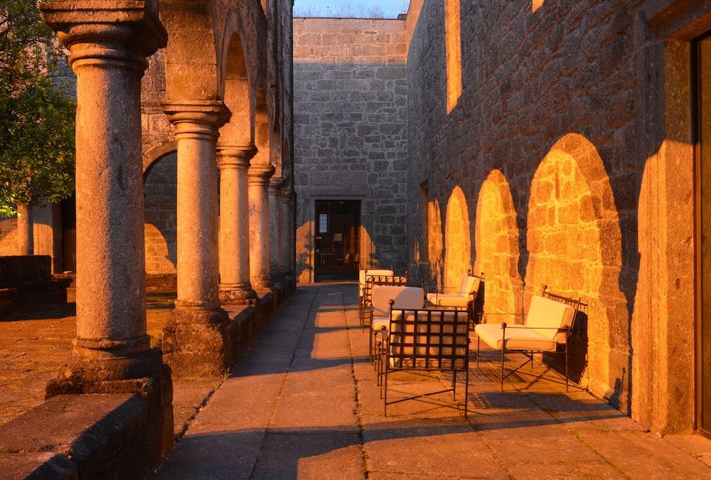 Pousada Mosteiro De Amares - Monument Hotel 외부 사진